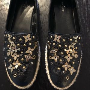 Black leather espadrille